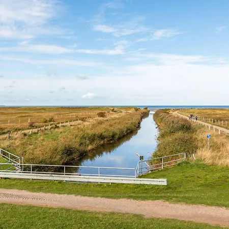 Gisela In Holzstein An Der Ostsee Ольденбург-ин-Хольштайн